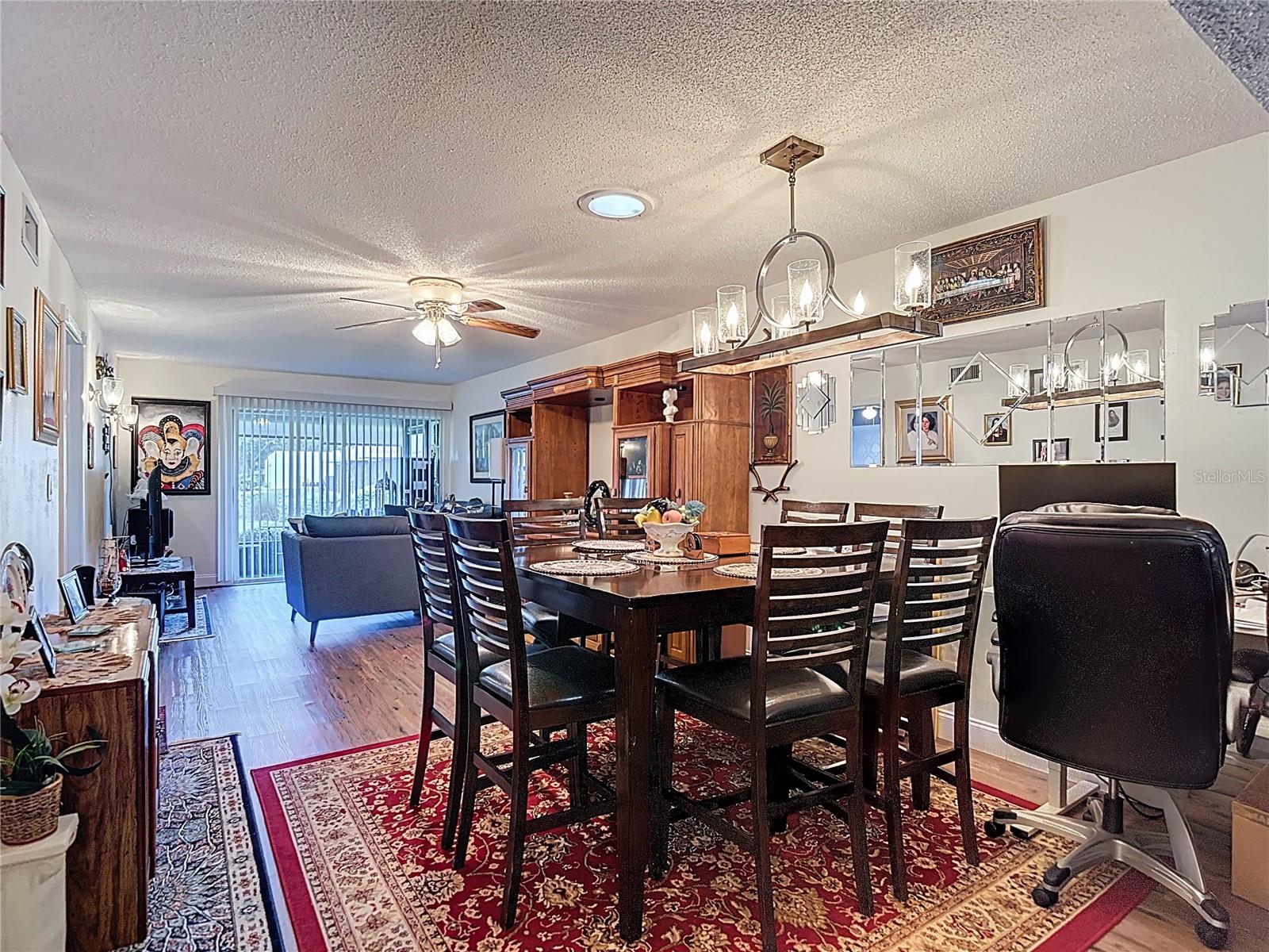 Image 15 of 50 For 11135 Carriage Hill Drive 6