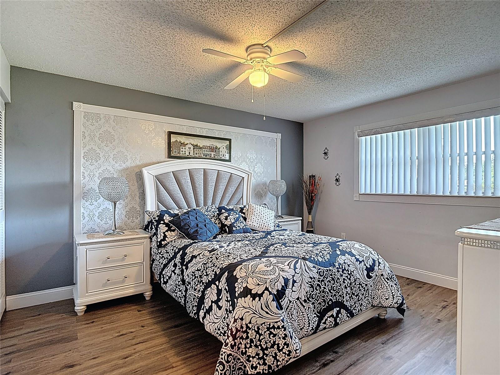 Image 30 of 50 For 11135 Carriage Hill Drive 6