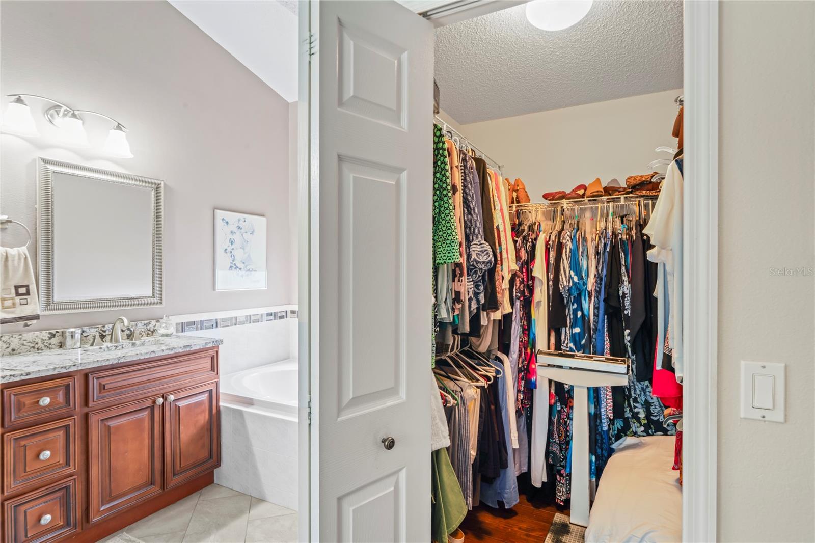 Image 25 of 65 For 11293 Copley Court