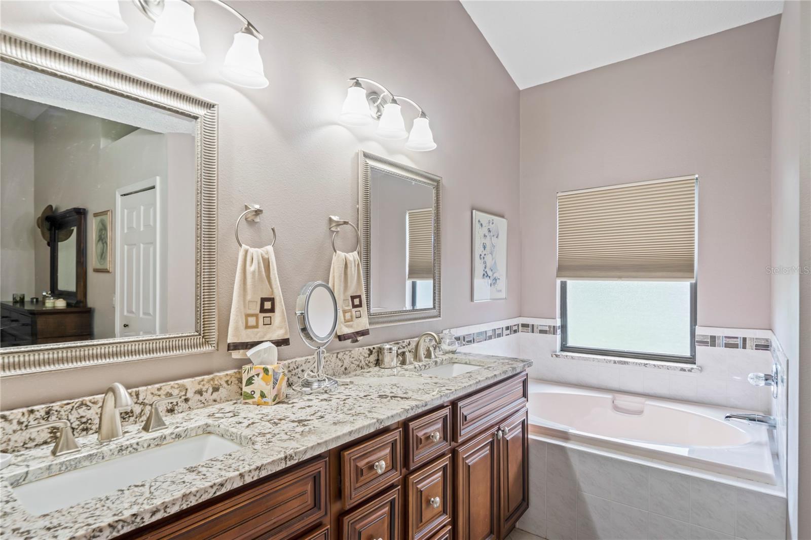 Image 26 of 65 For 11293 Copley Court