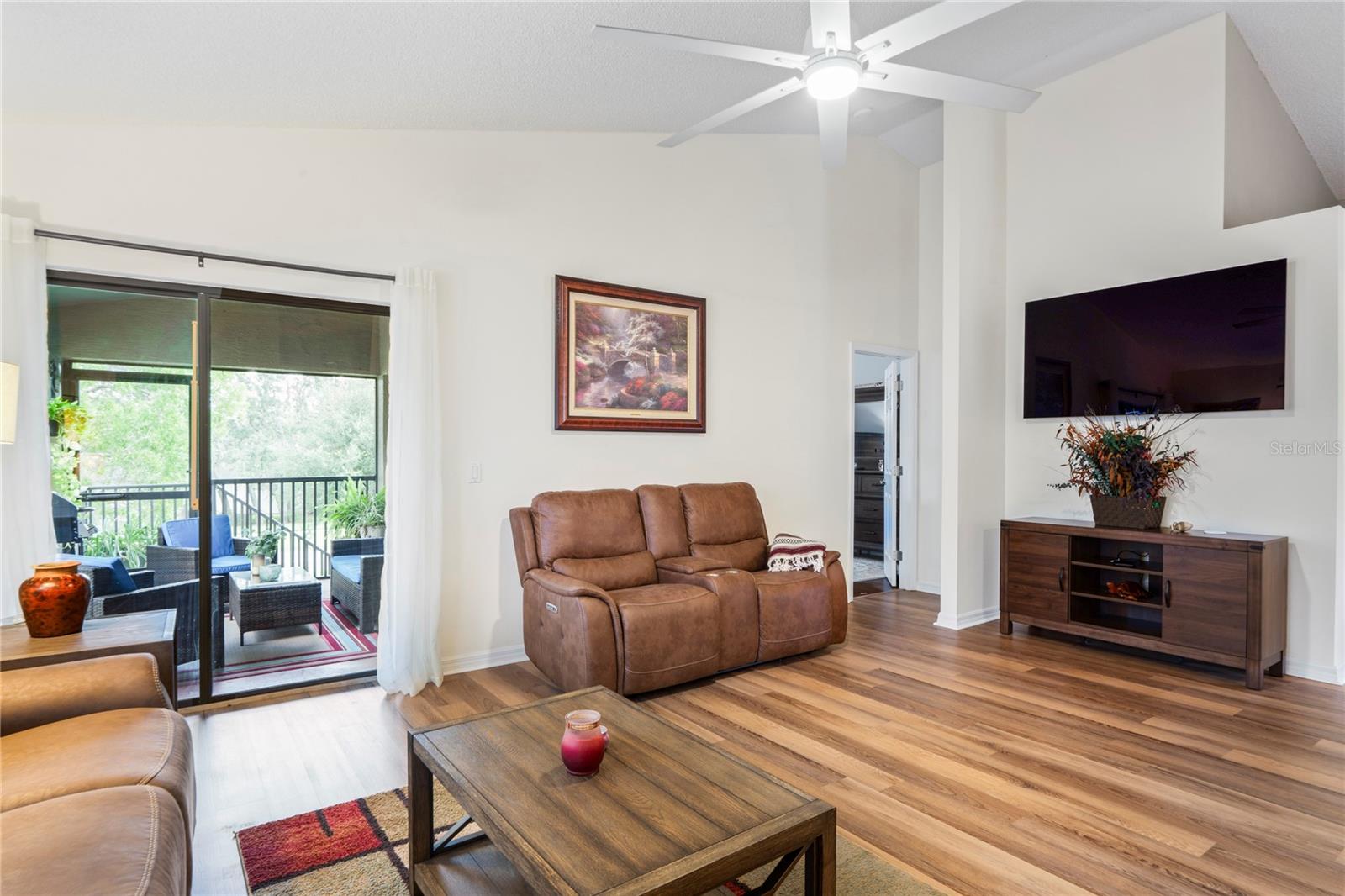 Image 9 of 65 For 11293 Copley Court