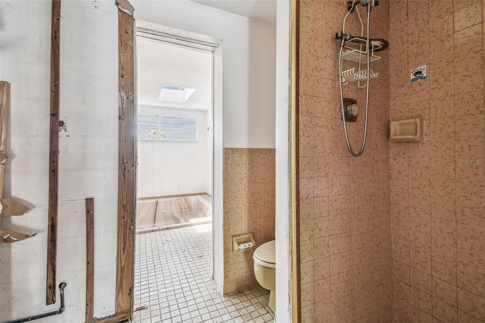 Image 33 of 81 For 13603 Allyn Drive