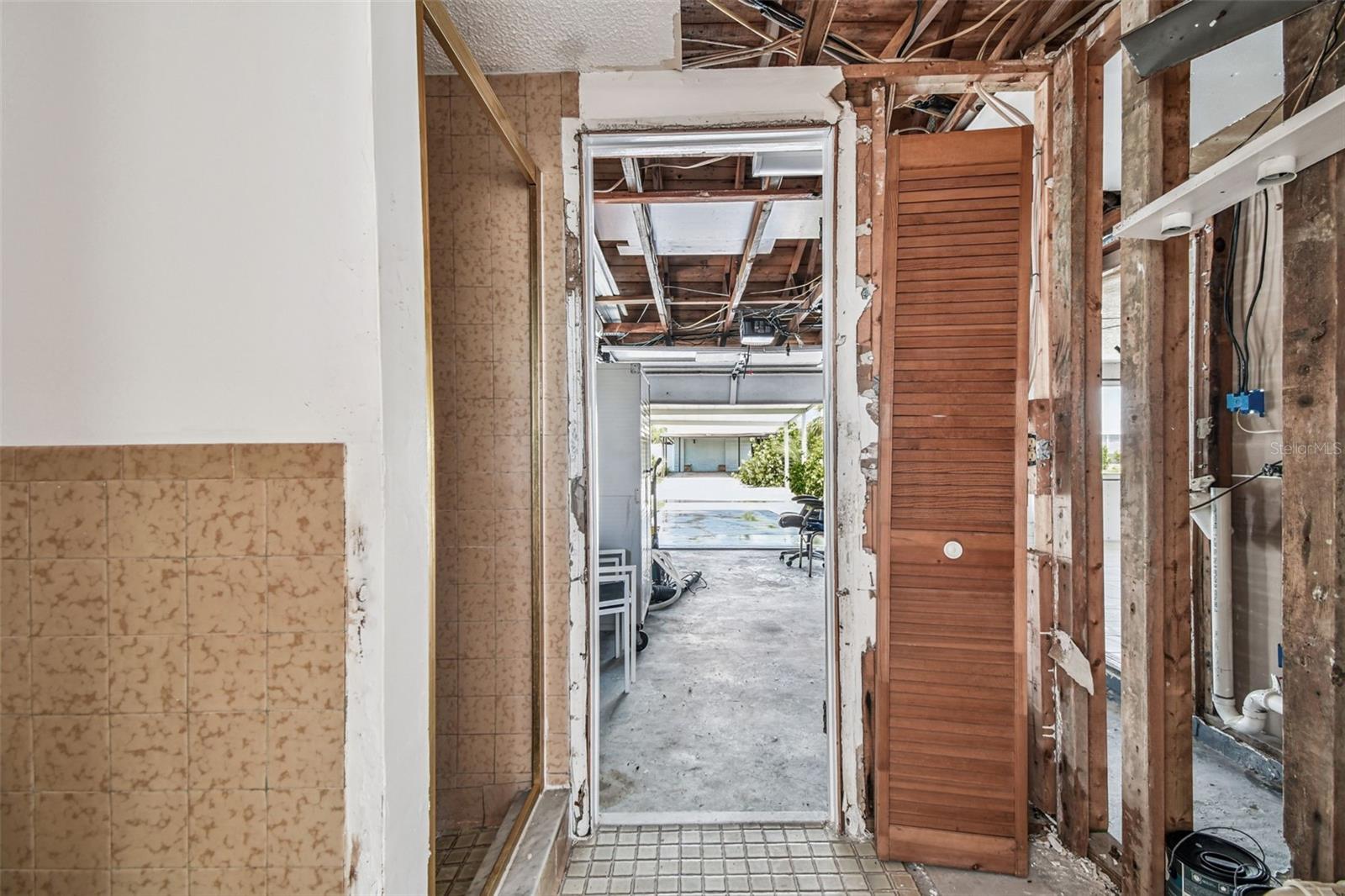 Image 36 of 81 For 13603 Allyn Drive