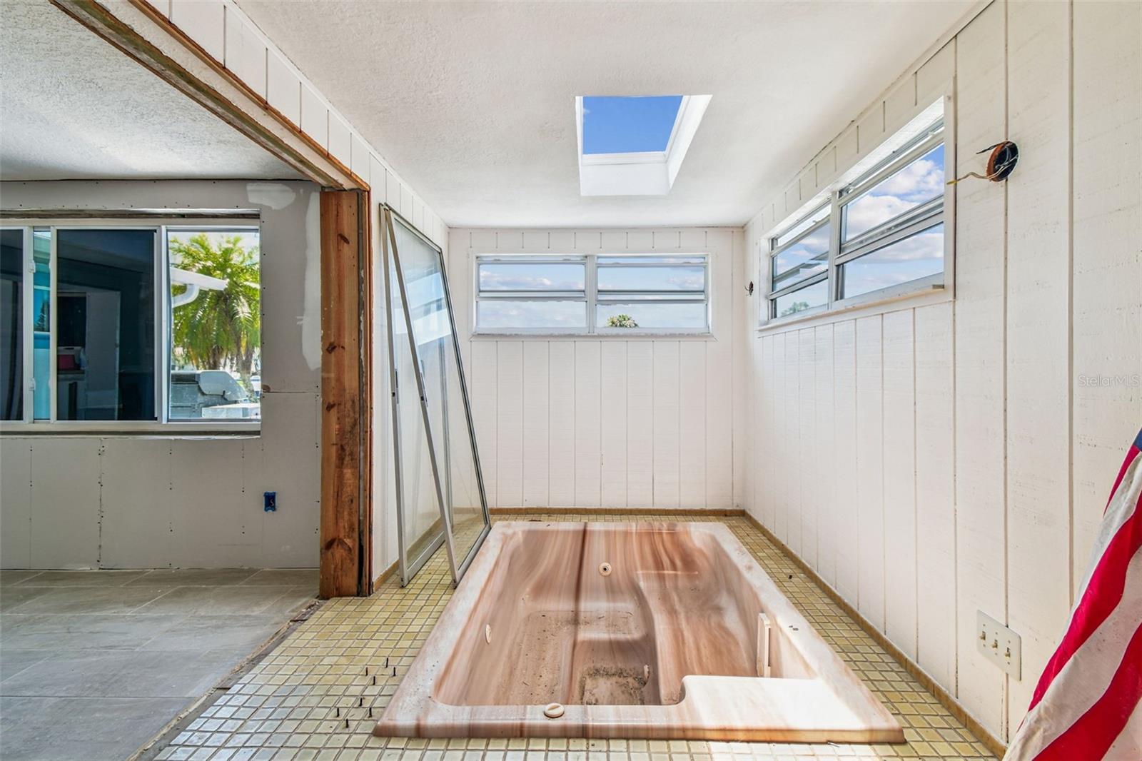 Image 37 of 81 For 13603 Allyn Drive