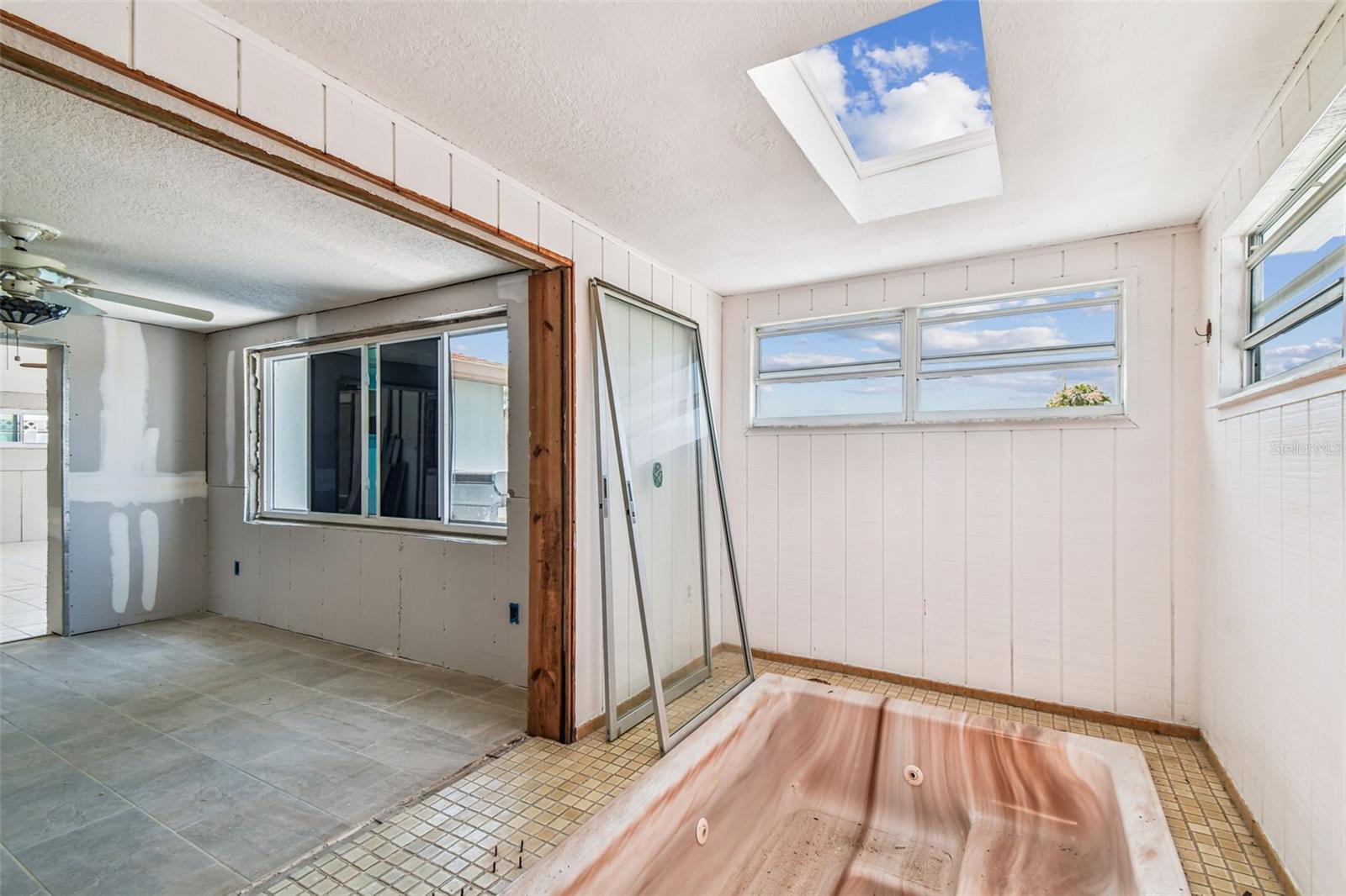 Image 38 of 81 For 13603 Allyn Drive