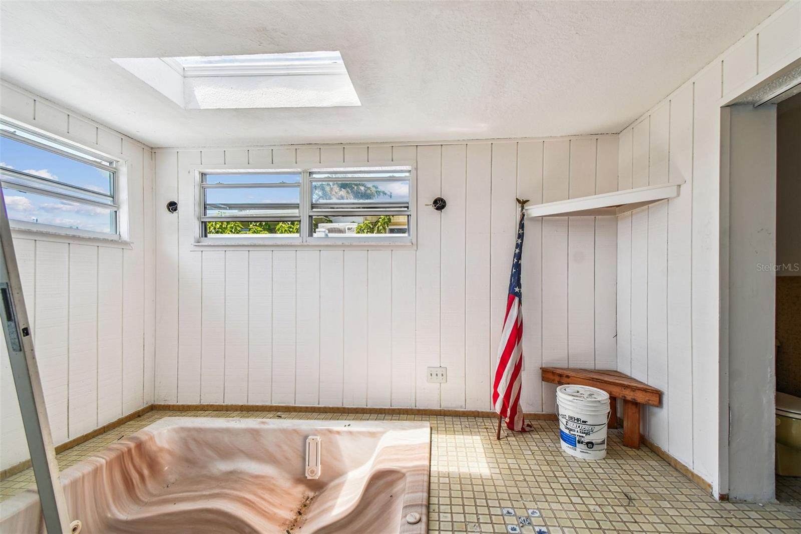 Image 39 of 81 For 13603 Allyn Drive