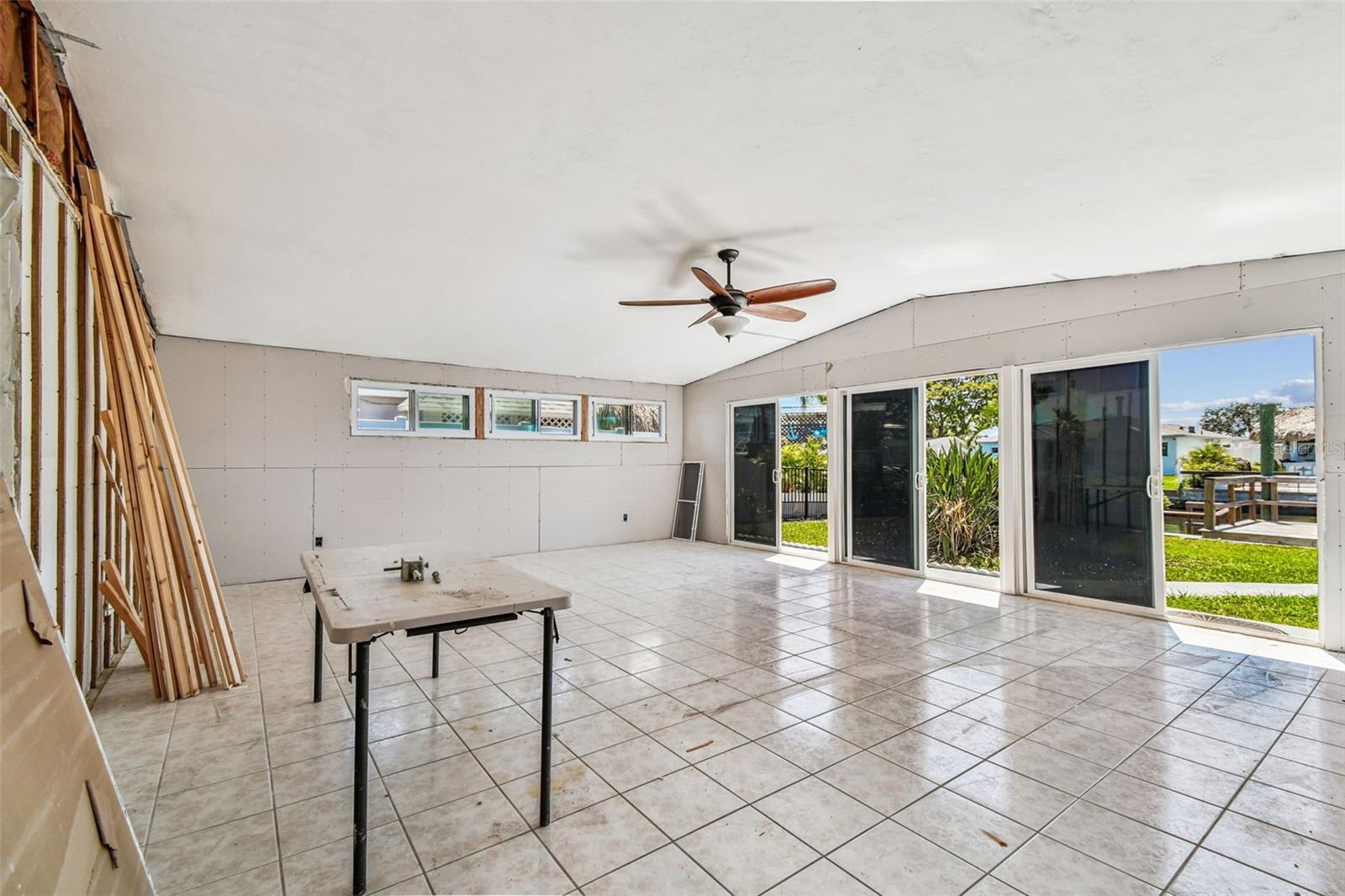 Image 40 of 81 For 13603 Allyn Drive