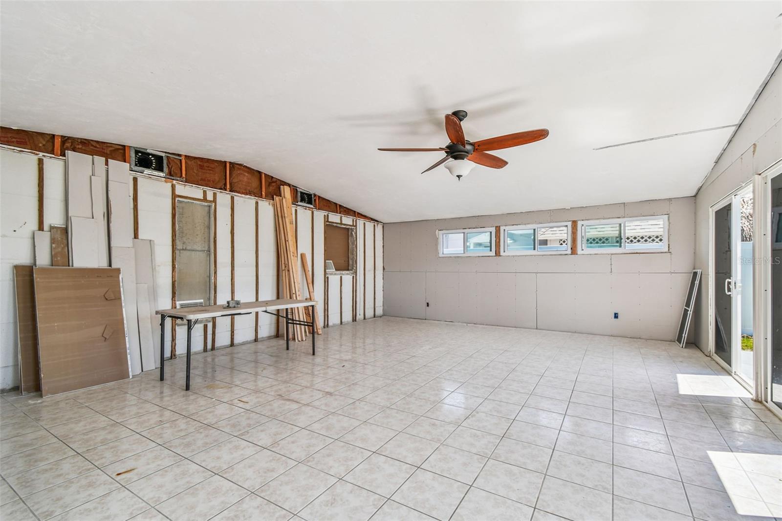 Image 41 of 81 For 13603 Allyn Drive