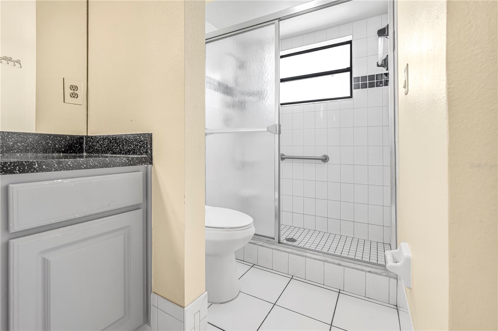 Image 11 of 21 For 4381 Craigdarragh Avenue