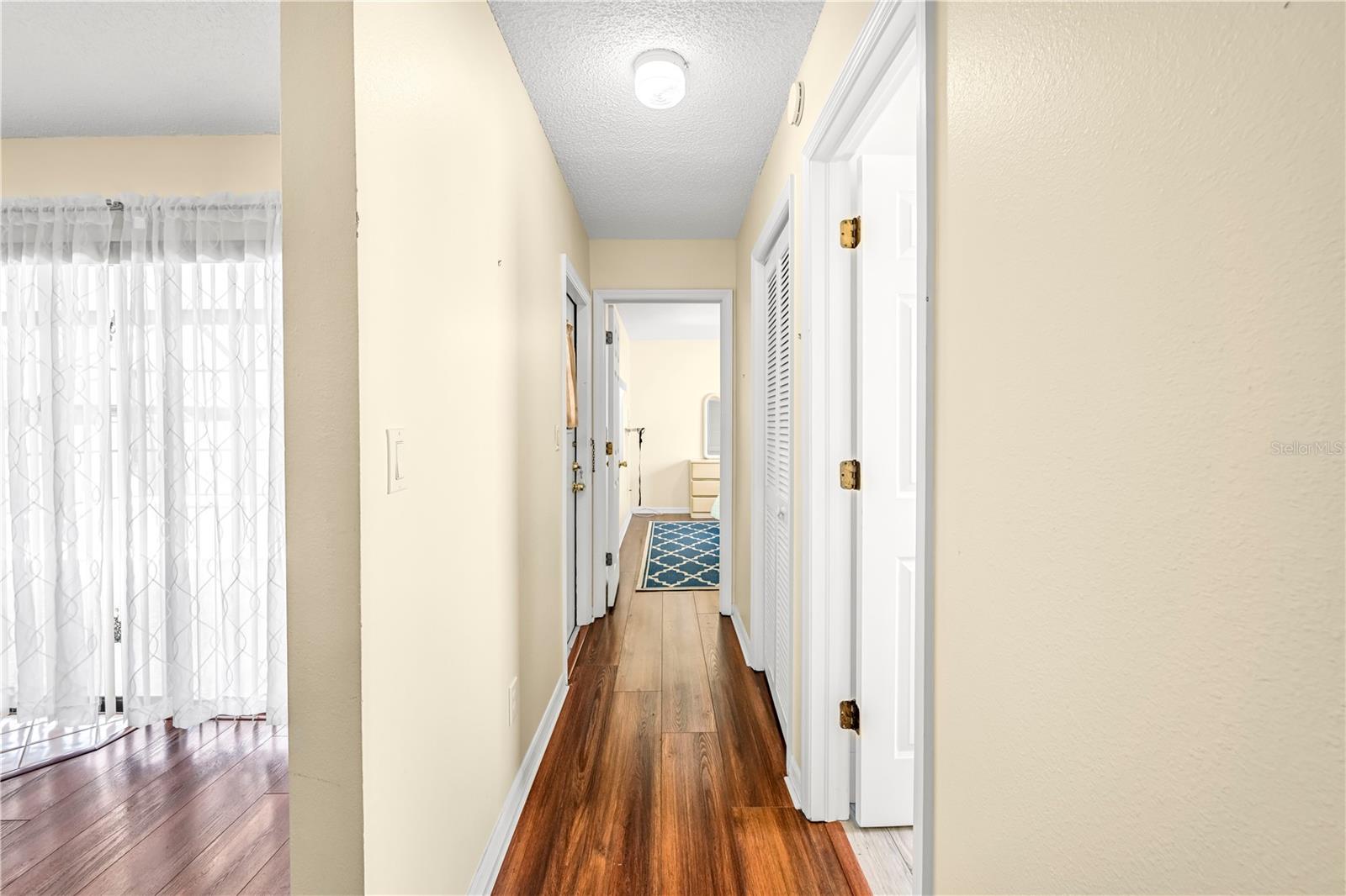 Image 16 of 21 For 4381 Craigdarragh Avenue