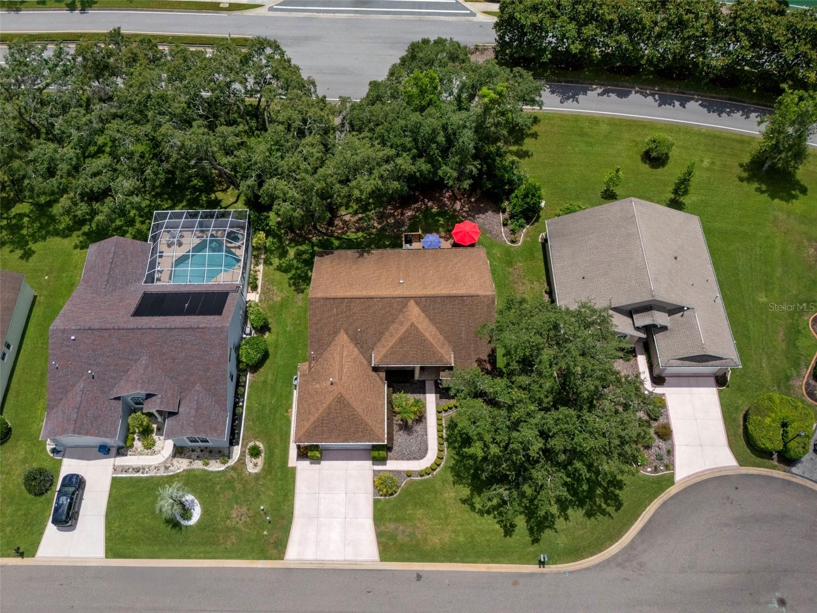 Image 4 of 52 For 416 Mistwood Court