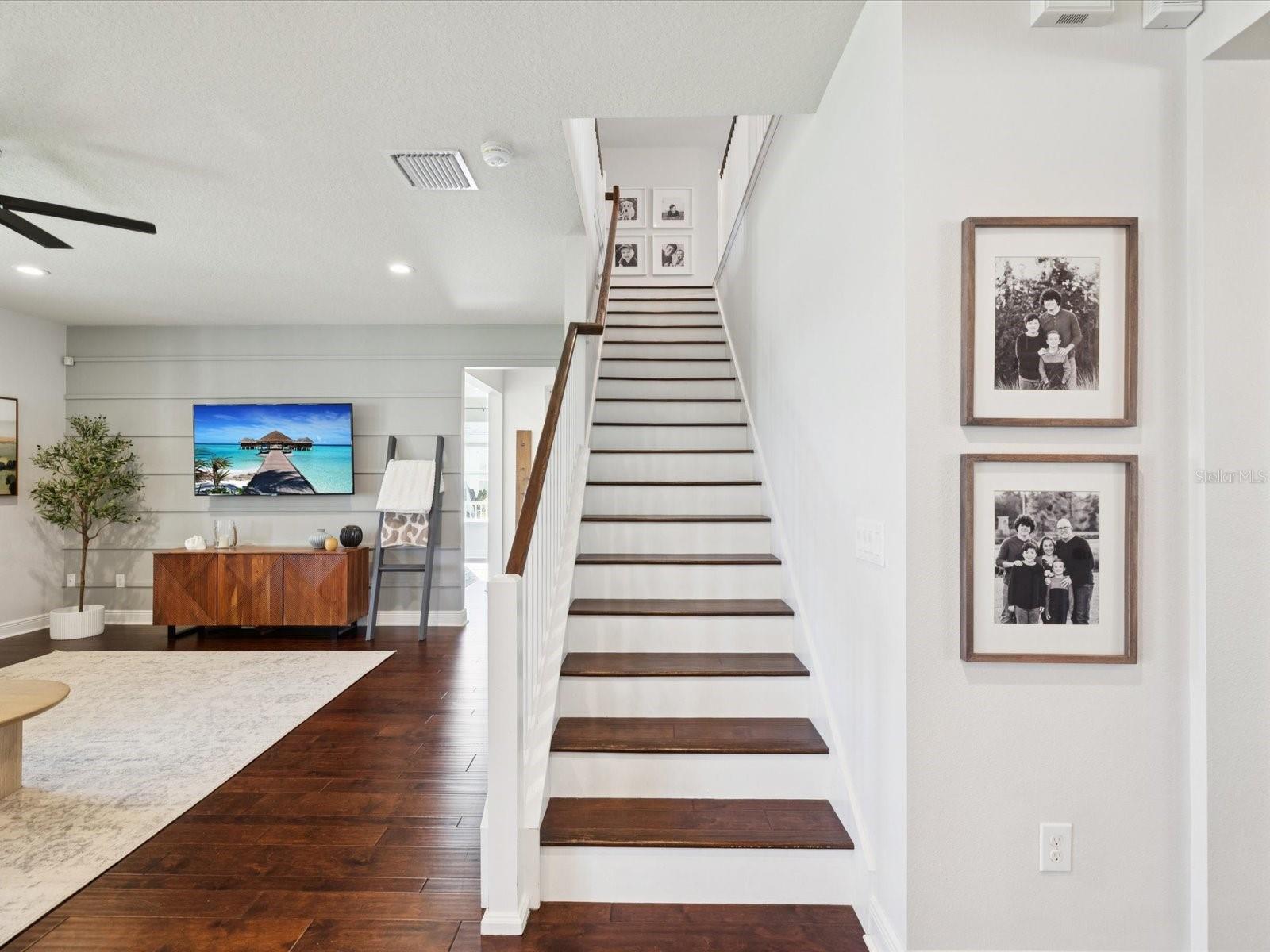 Image 10 of 86 For 18292 Roseate Drive