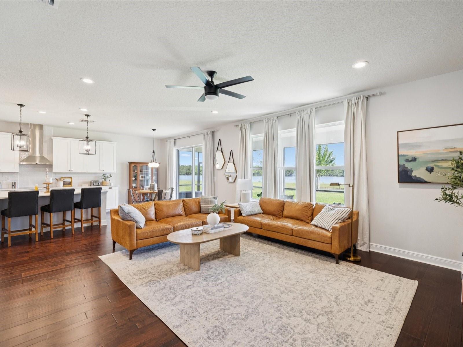 Image 12 of 86 For 18292 Roseate Drive