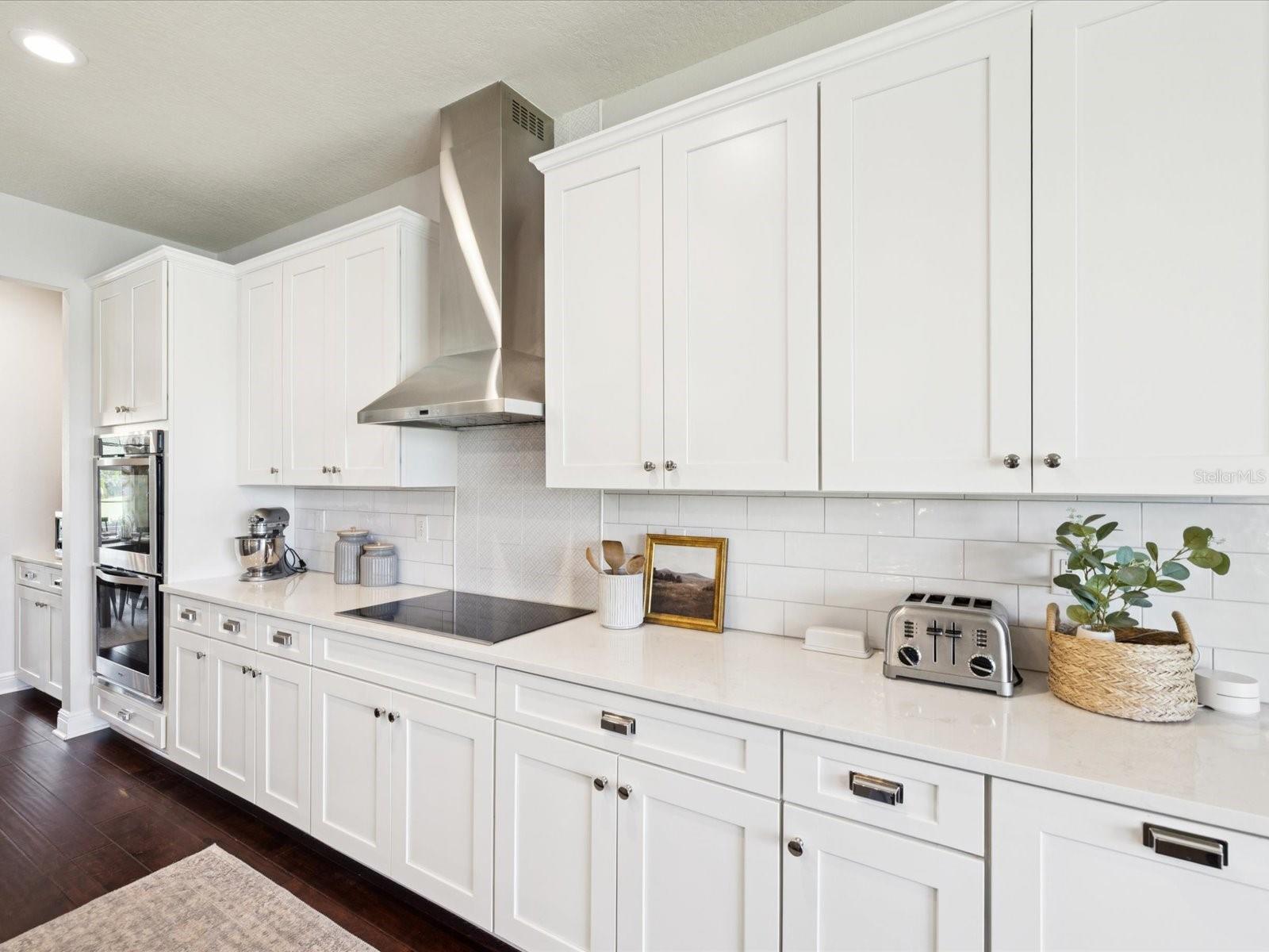 Image 17 of 86 For 18292 Roseate Drive