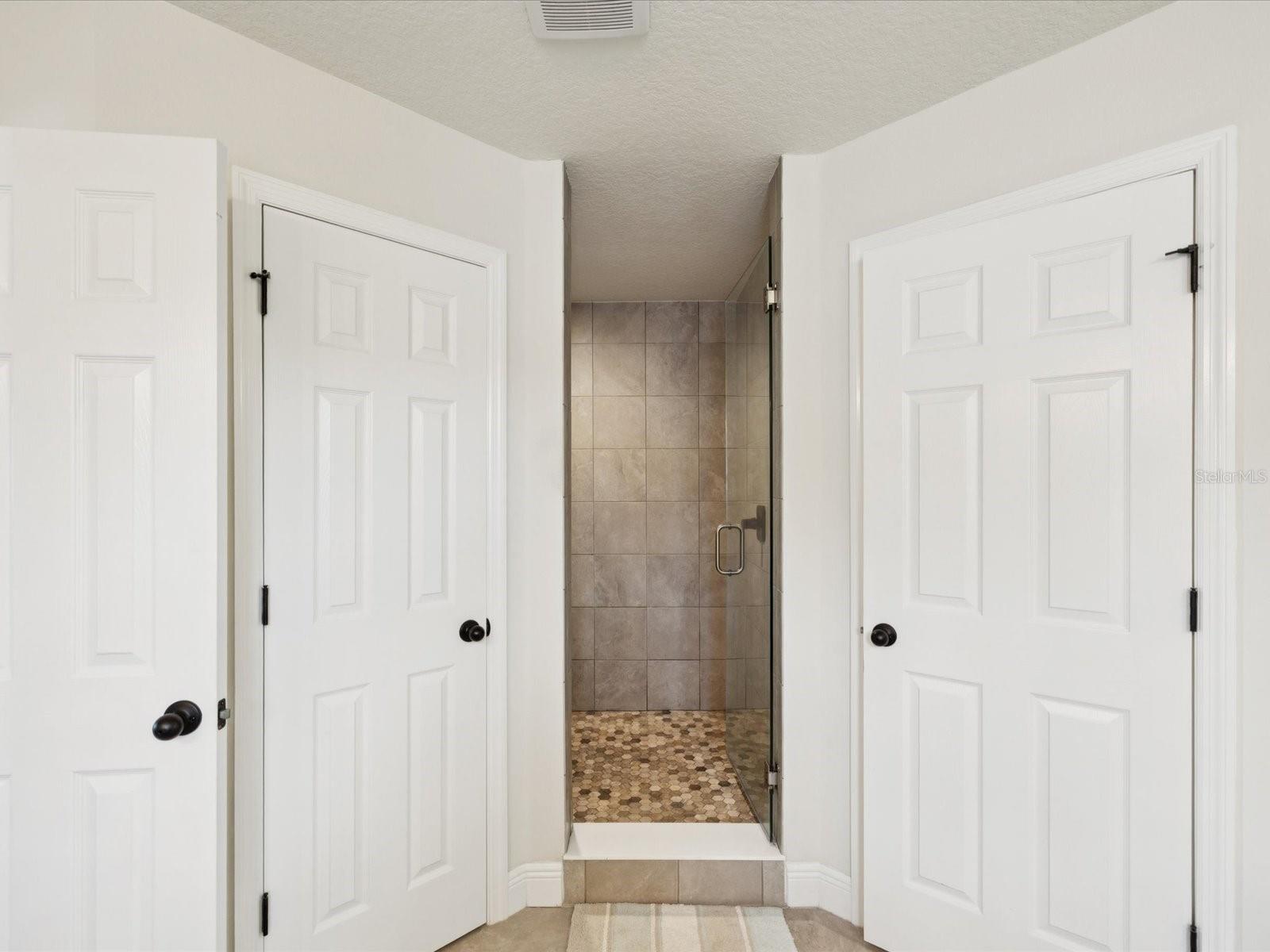 Image 41 of 86 For 18292 Roseate Drive