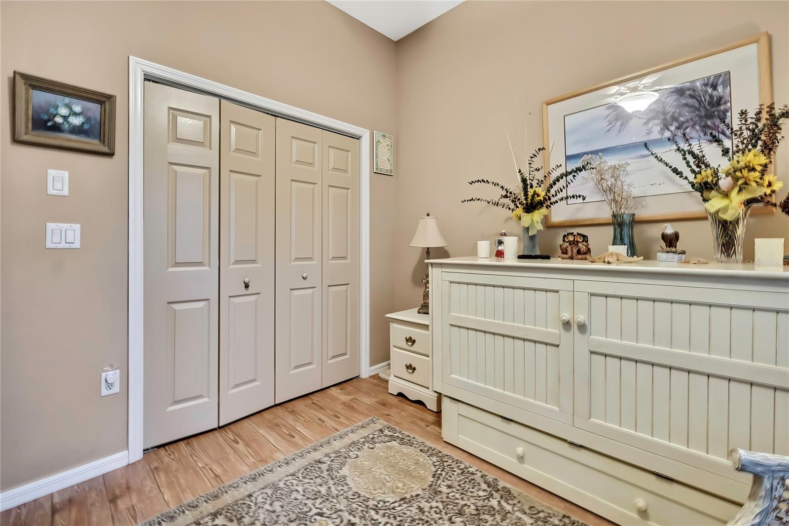 Image 24 of 54 For 16605 Diplomat Drive