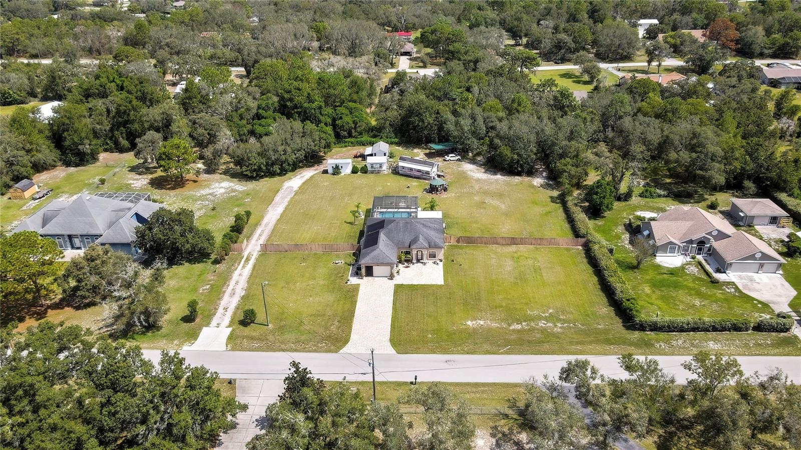 Image 45 of 54 For 16605 Diplomat Drive