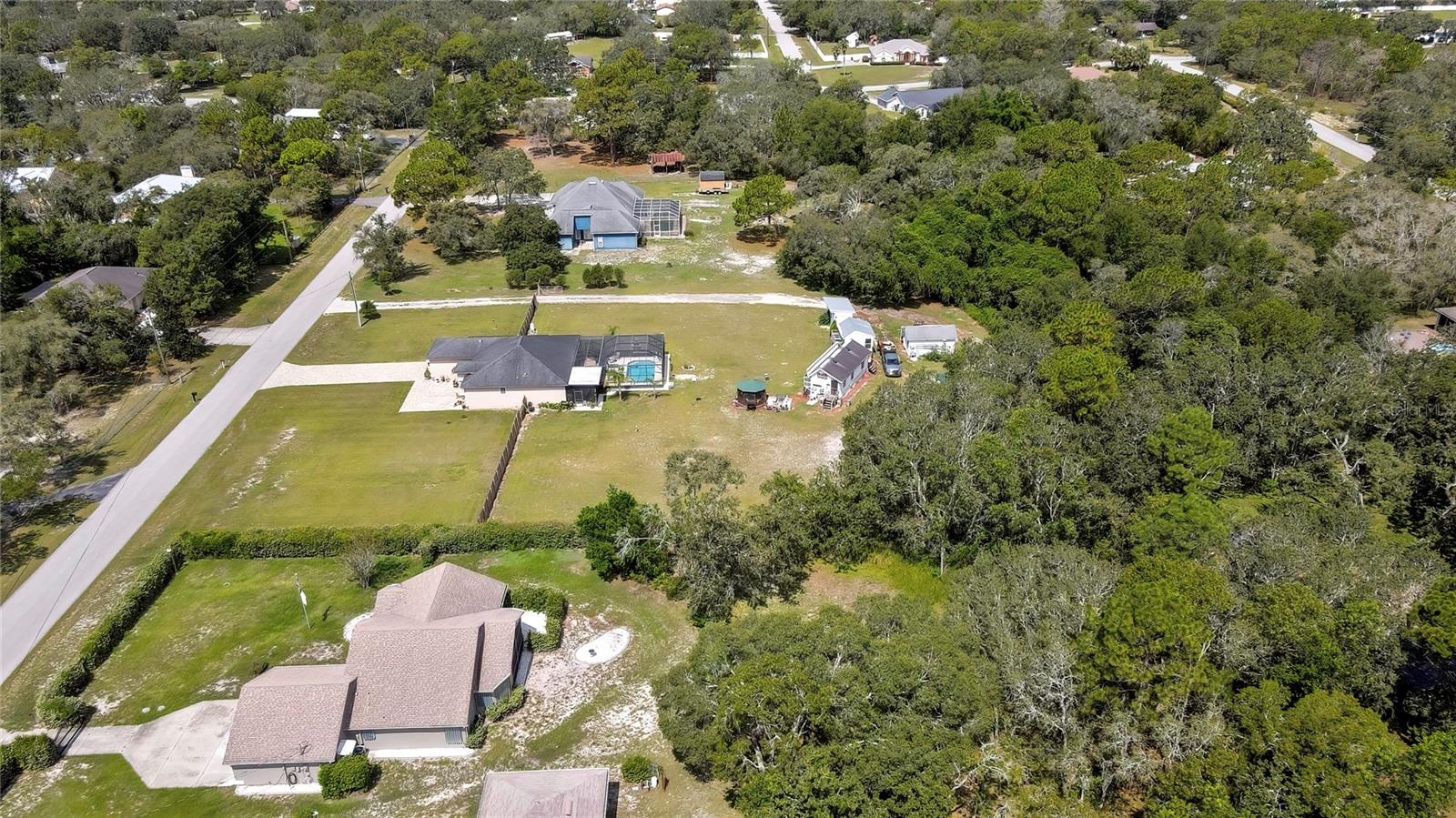 Image 47 of 54 For 16605 Diplomat Drive