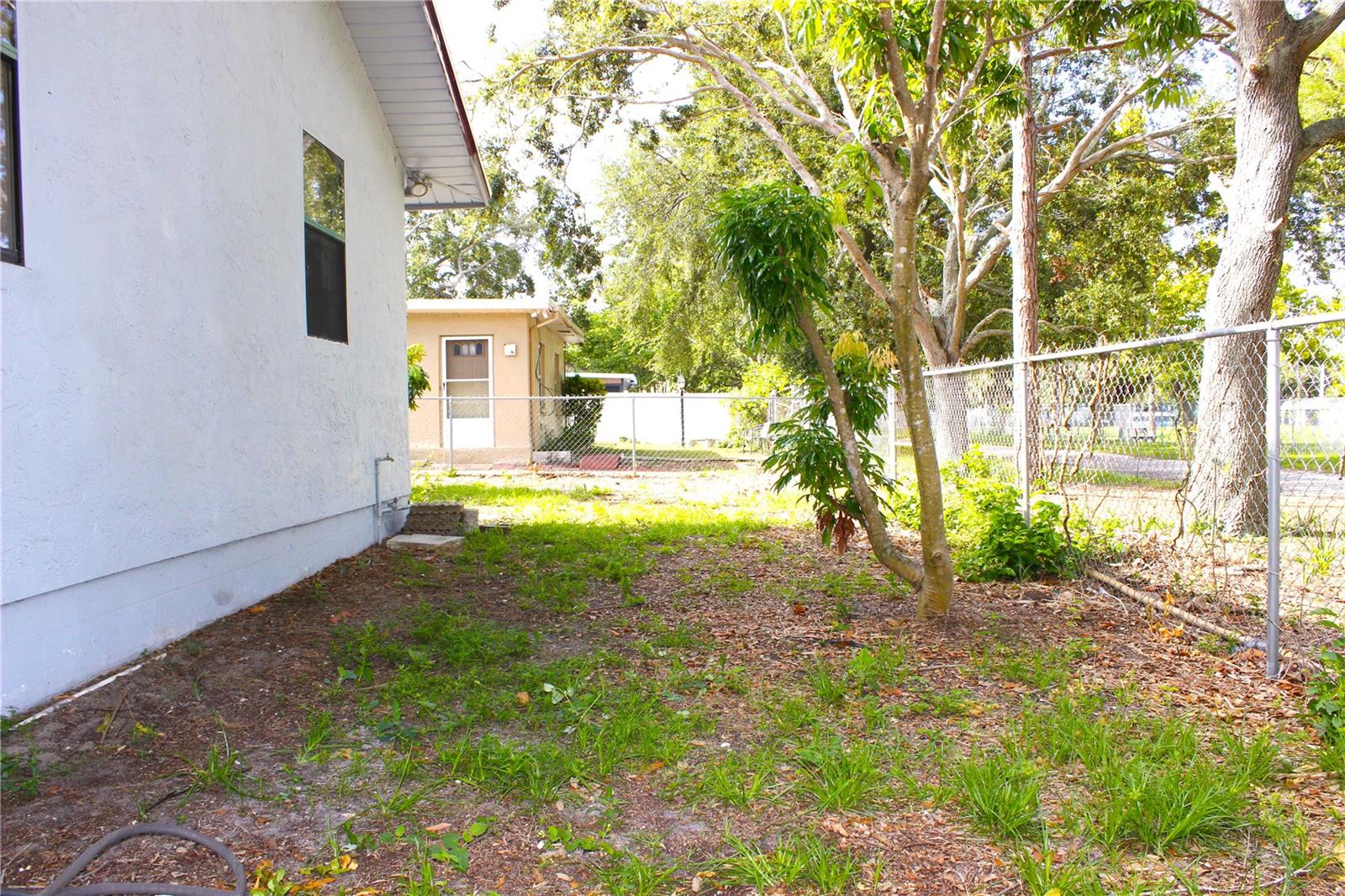 Image 51 of 61 For 1650 12th Street Sw