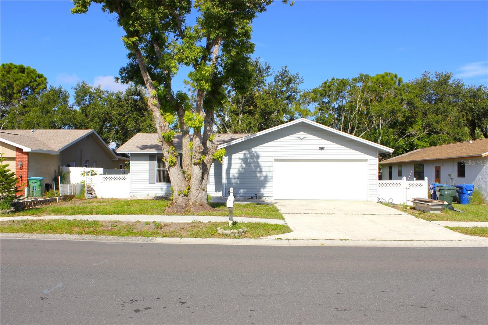 Image 6 of 61 For 1650 12th Street Sw