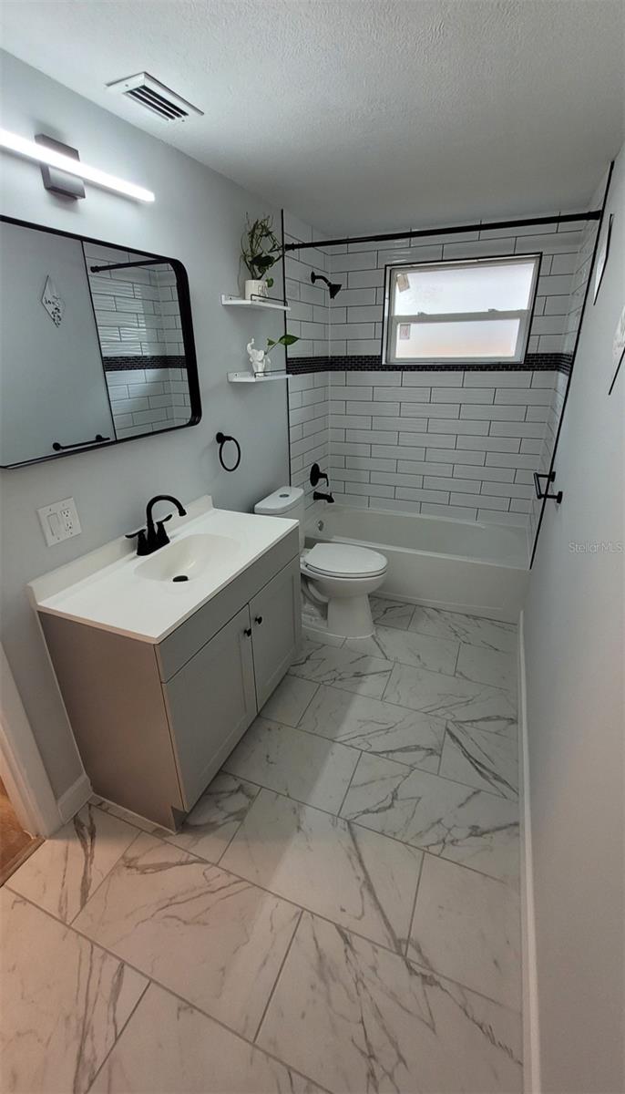 Image 21 of 37 For 4142 Sawgrass Boulevard