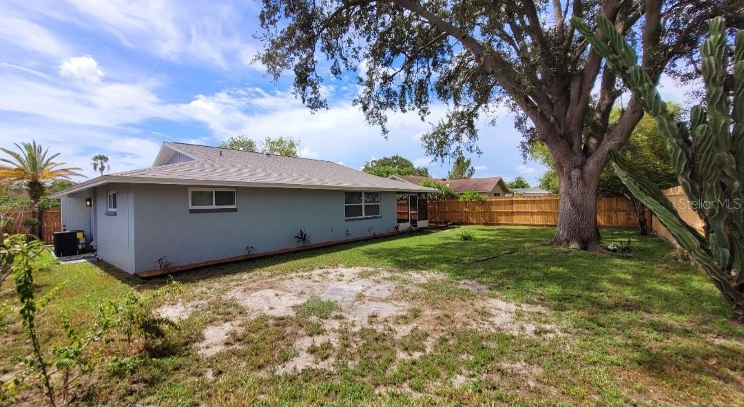 Image 35 of 37 For 4142 Sawgrass Boulevard