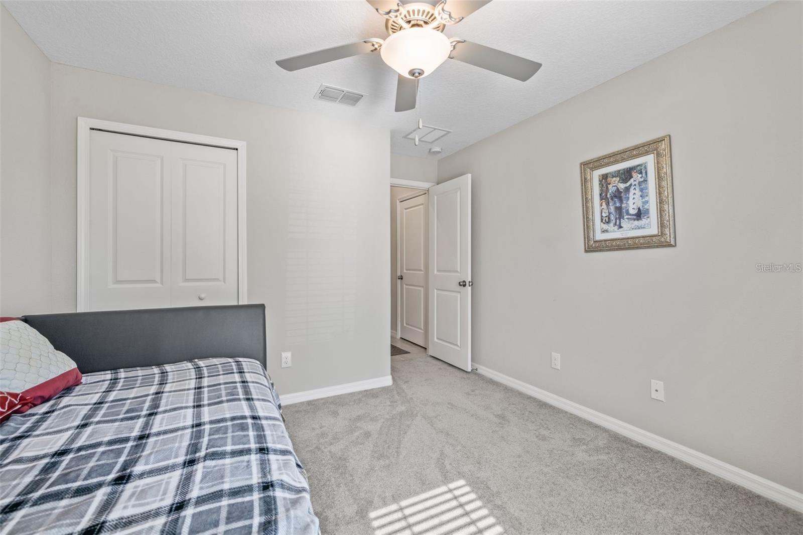 Image 26 of 40 For 13987 Weddington Terrace