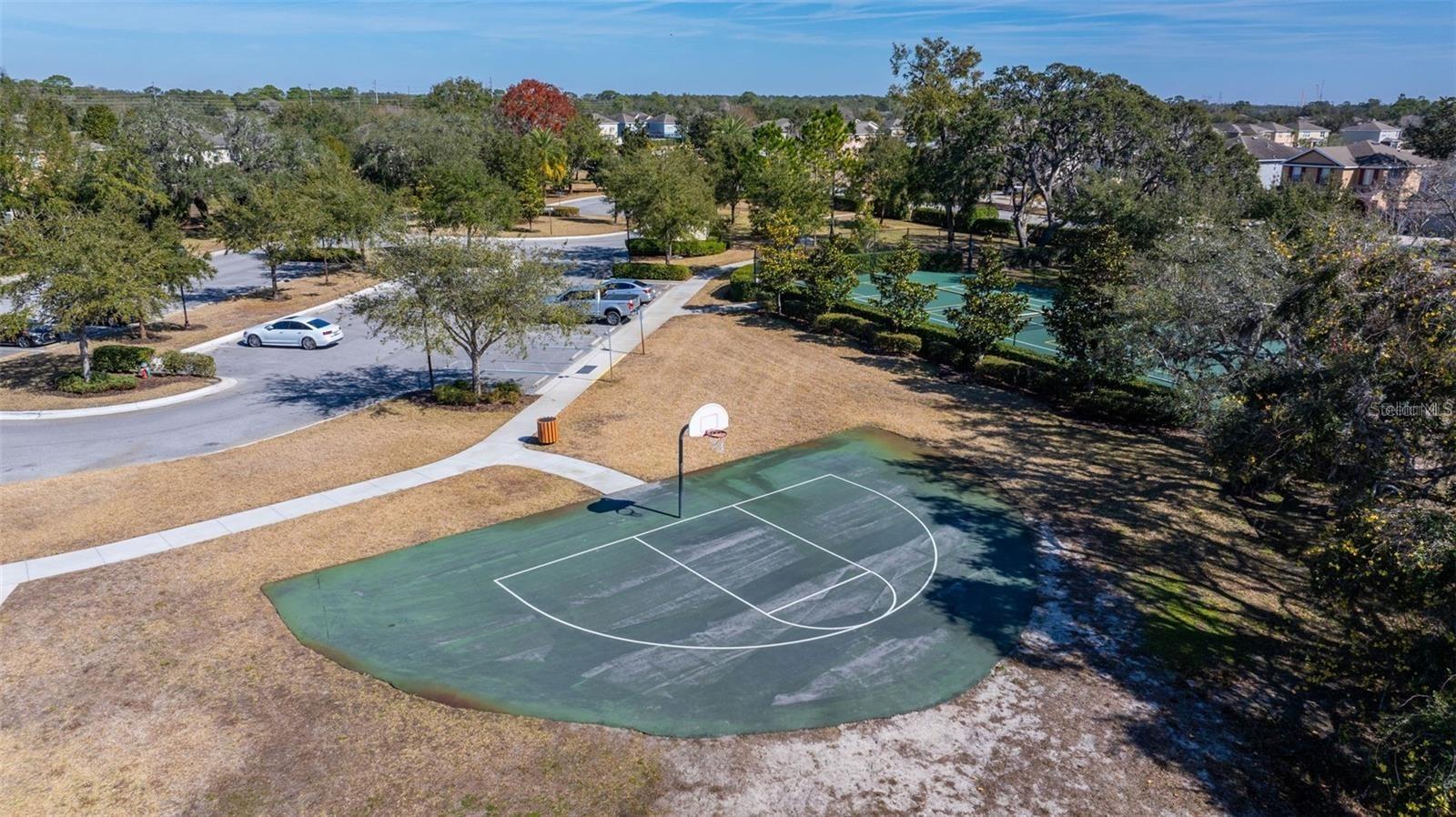 Image 37 of 40 For 13987 Weddington Terrace