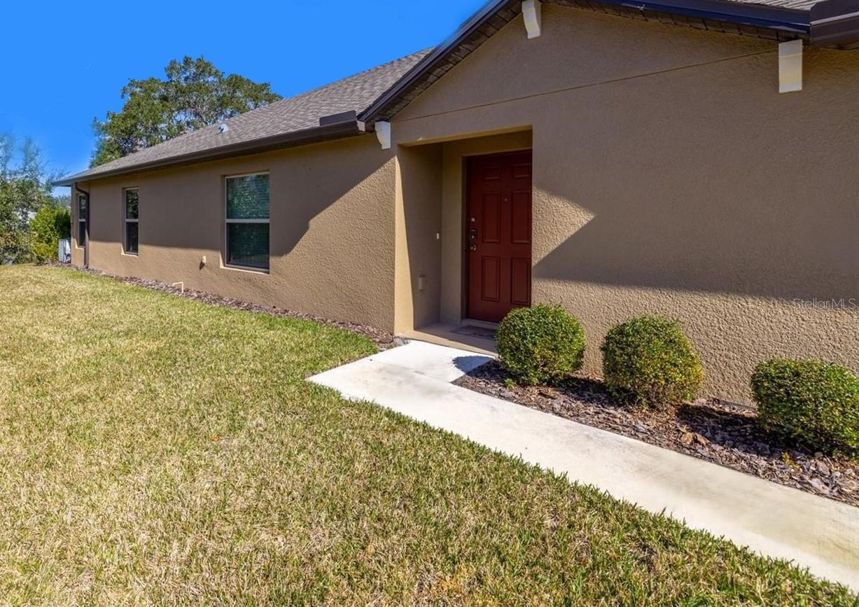 Image 5 of 40 For 13987 Weddington Terrace