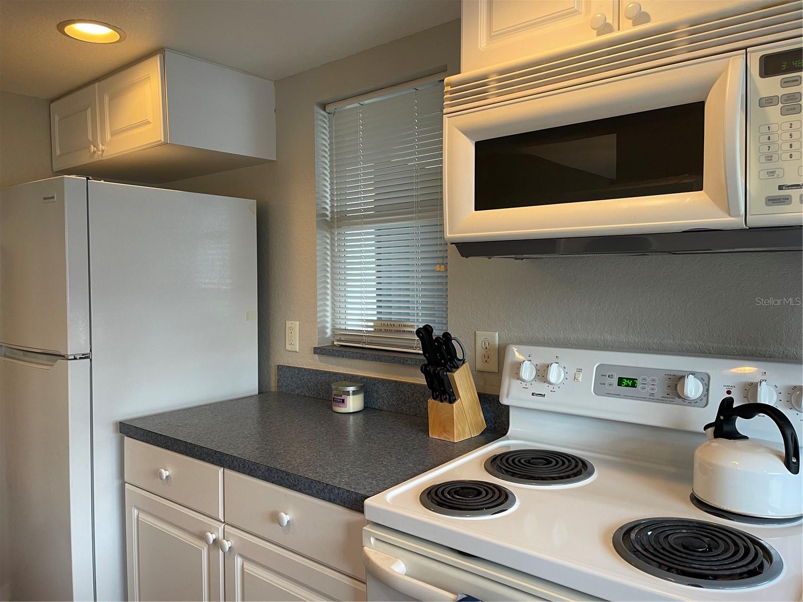 Image 37 of 50 For 21146 Fountain View Lane 4302