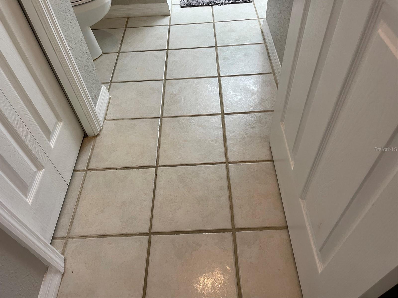 Image 42 of 50 For 21146 Fountain View Lane 4302