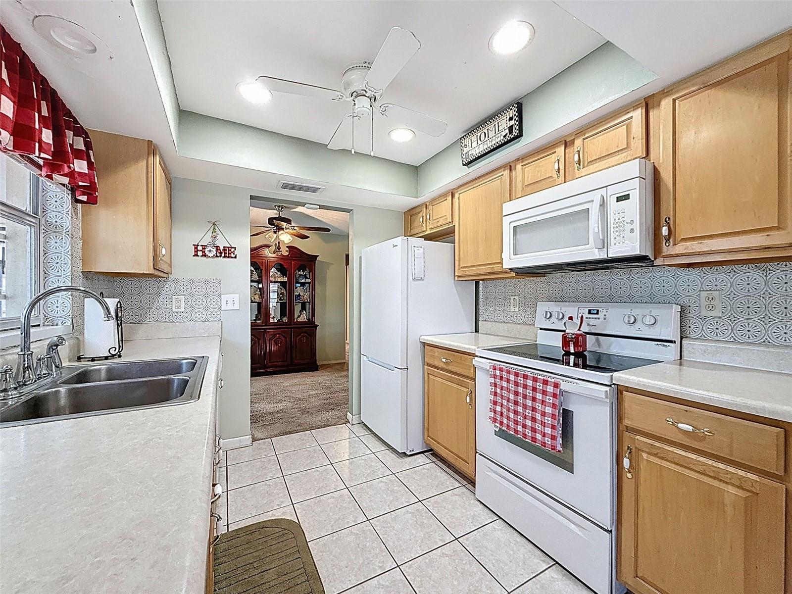 Image 13 of 60 For 3475 Chadwick Avenue