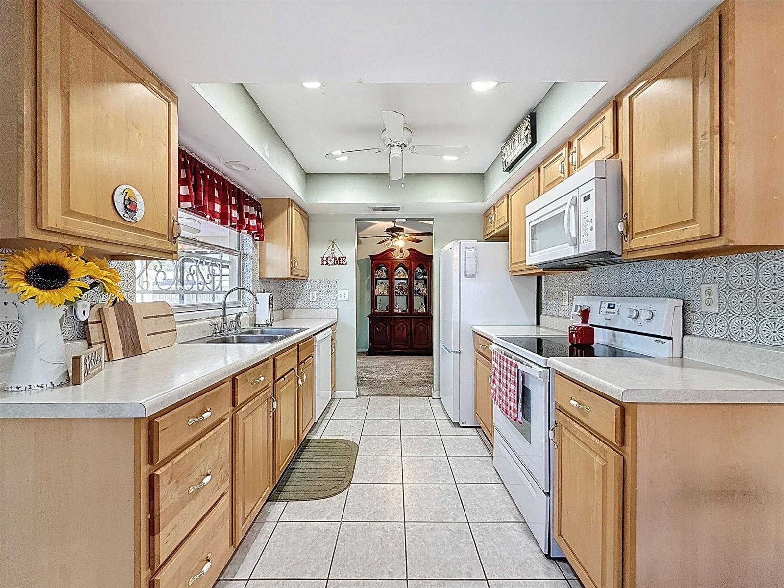 Image 16 of 60 For 3475 Chadwick Avenue