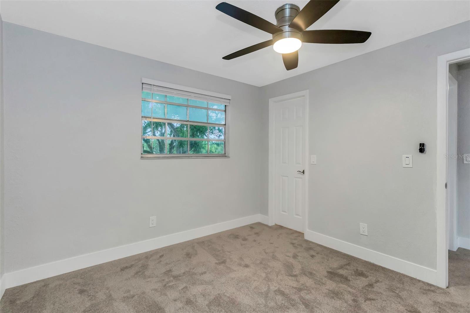 Image 20 of 26 For 5645 Townhouse Drive 5645