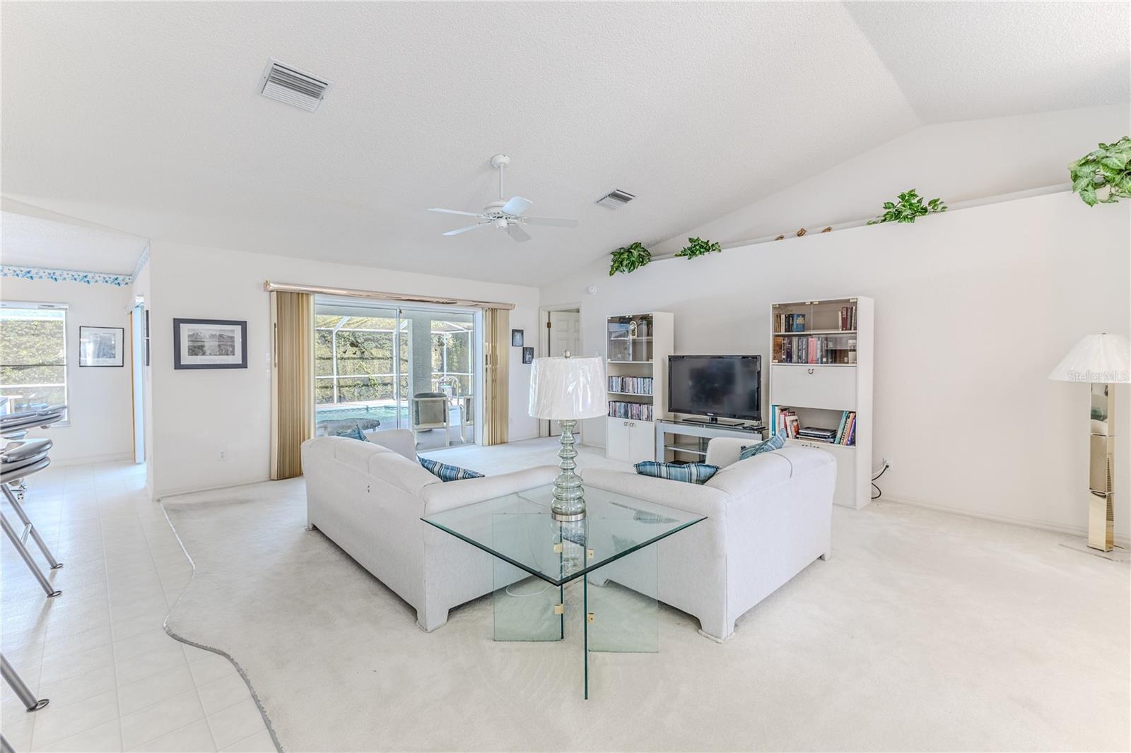 Image 13 of 53 For 275 Oriana Drive