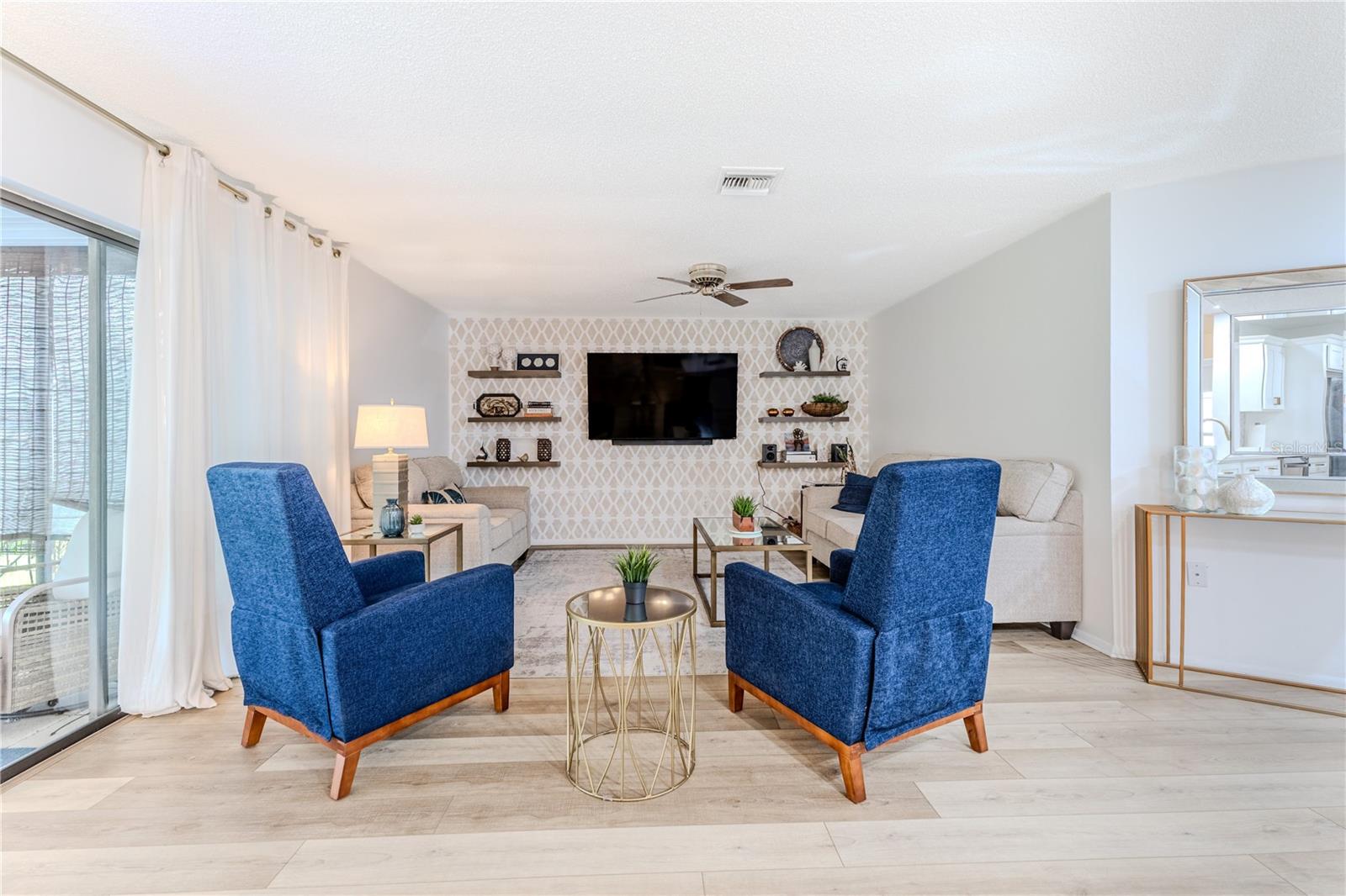Image 10 of 59 For 2603 Royal Ridge Drive