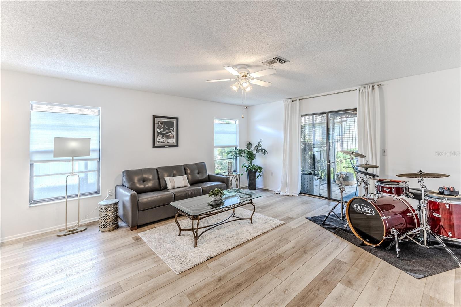 Image 36 of 59 For 2603 Royal Ridge Drive