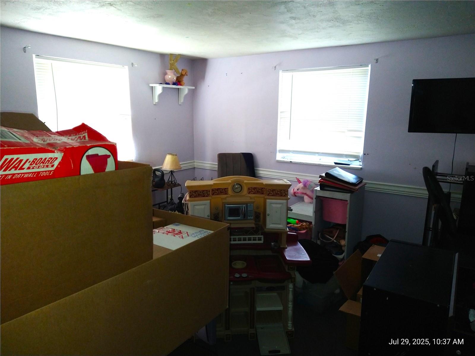 Image 20 of 27 For 12910 College Hill Drive