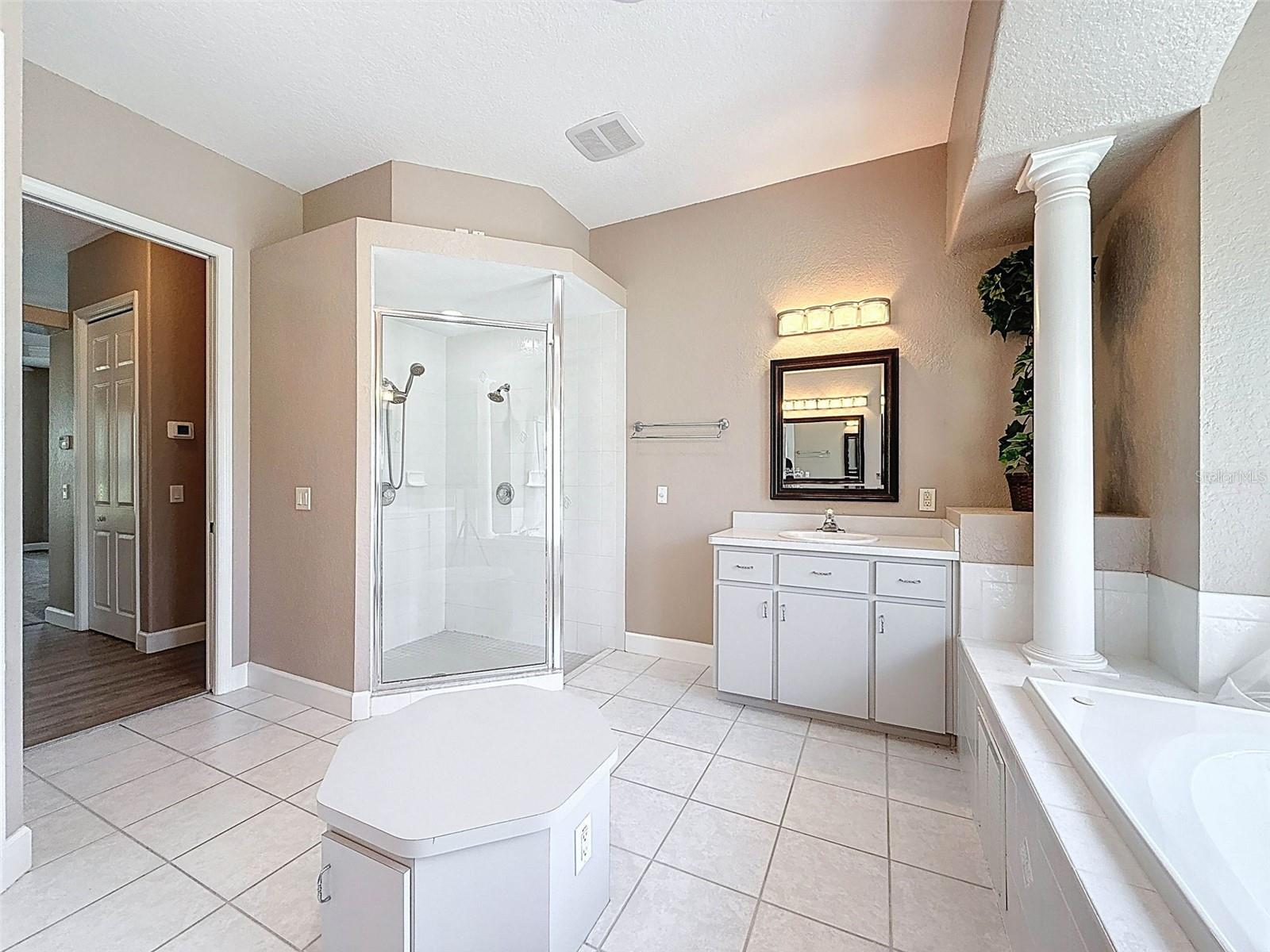 Image 40 of 93 For 11235 Warm Wind Way