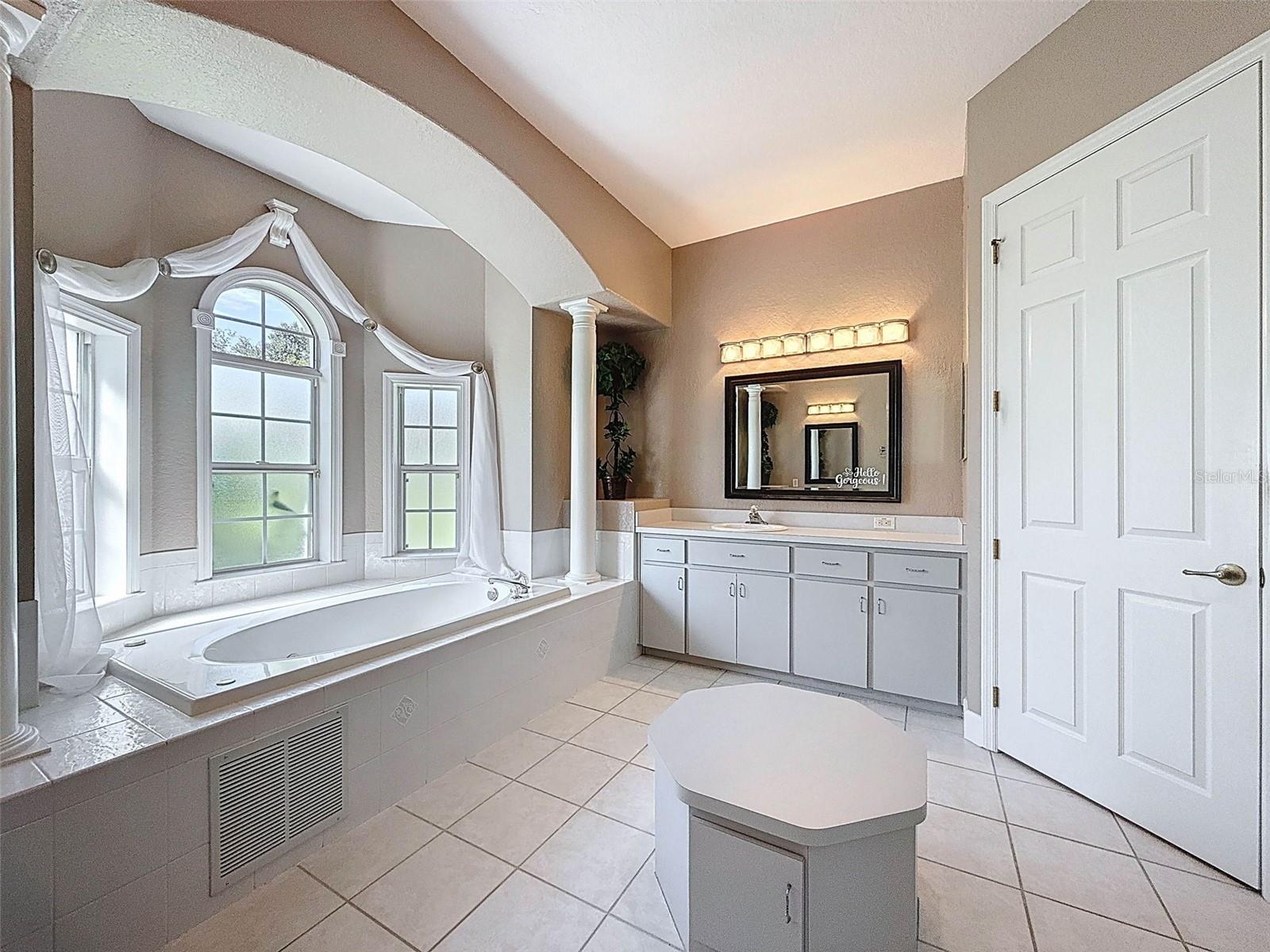 Image 41 of 93 For 11235 Warm Wind Way