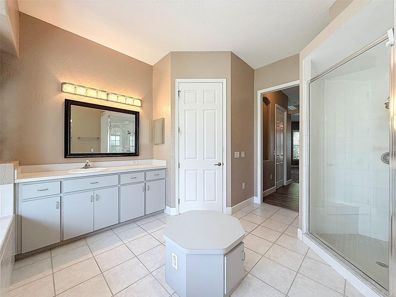 Image 42 of 93 For 11235 Warm Wind Way