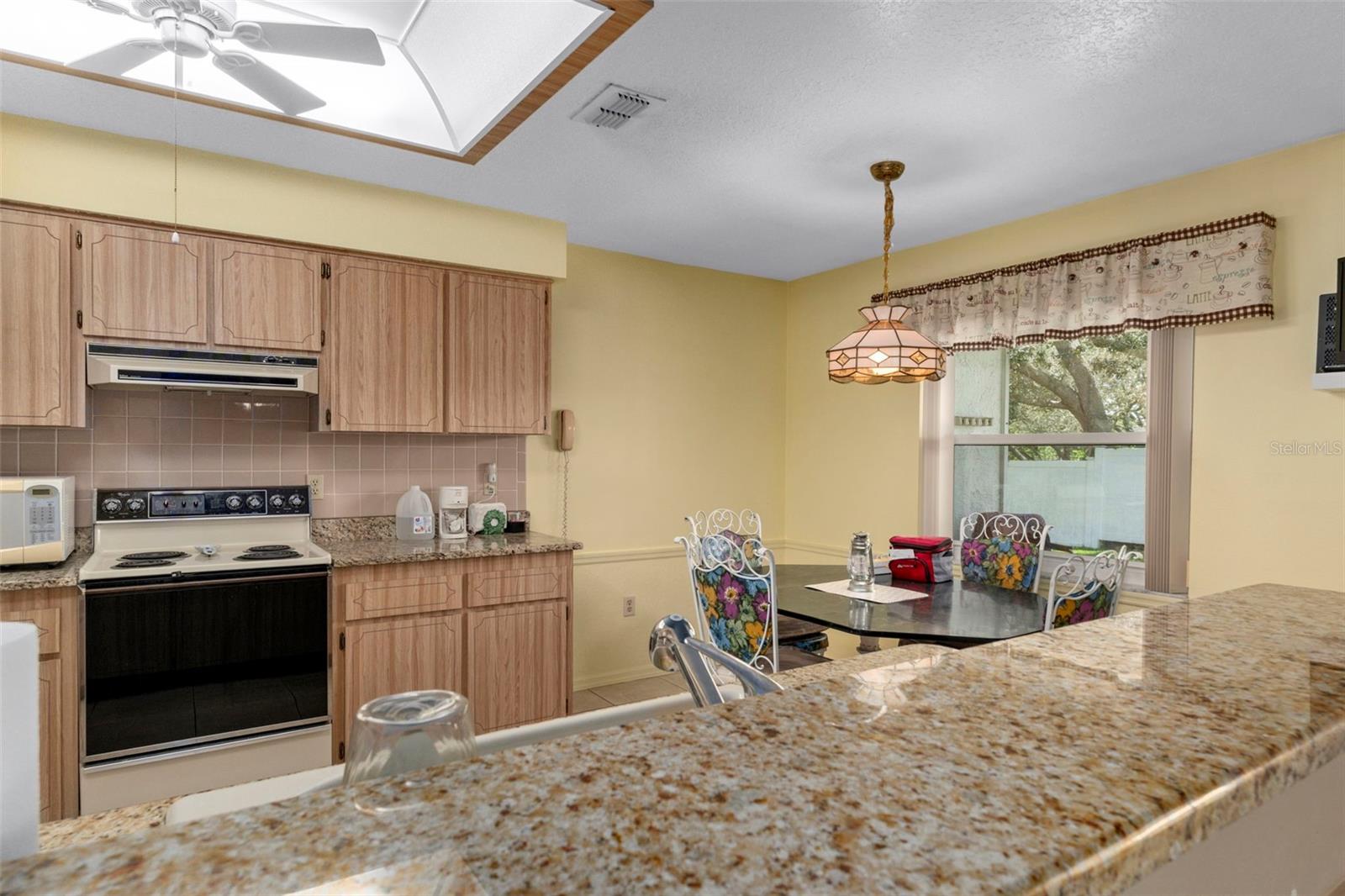 Image 13 of 42 For 13418 Lawrence Street