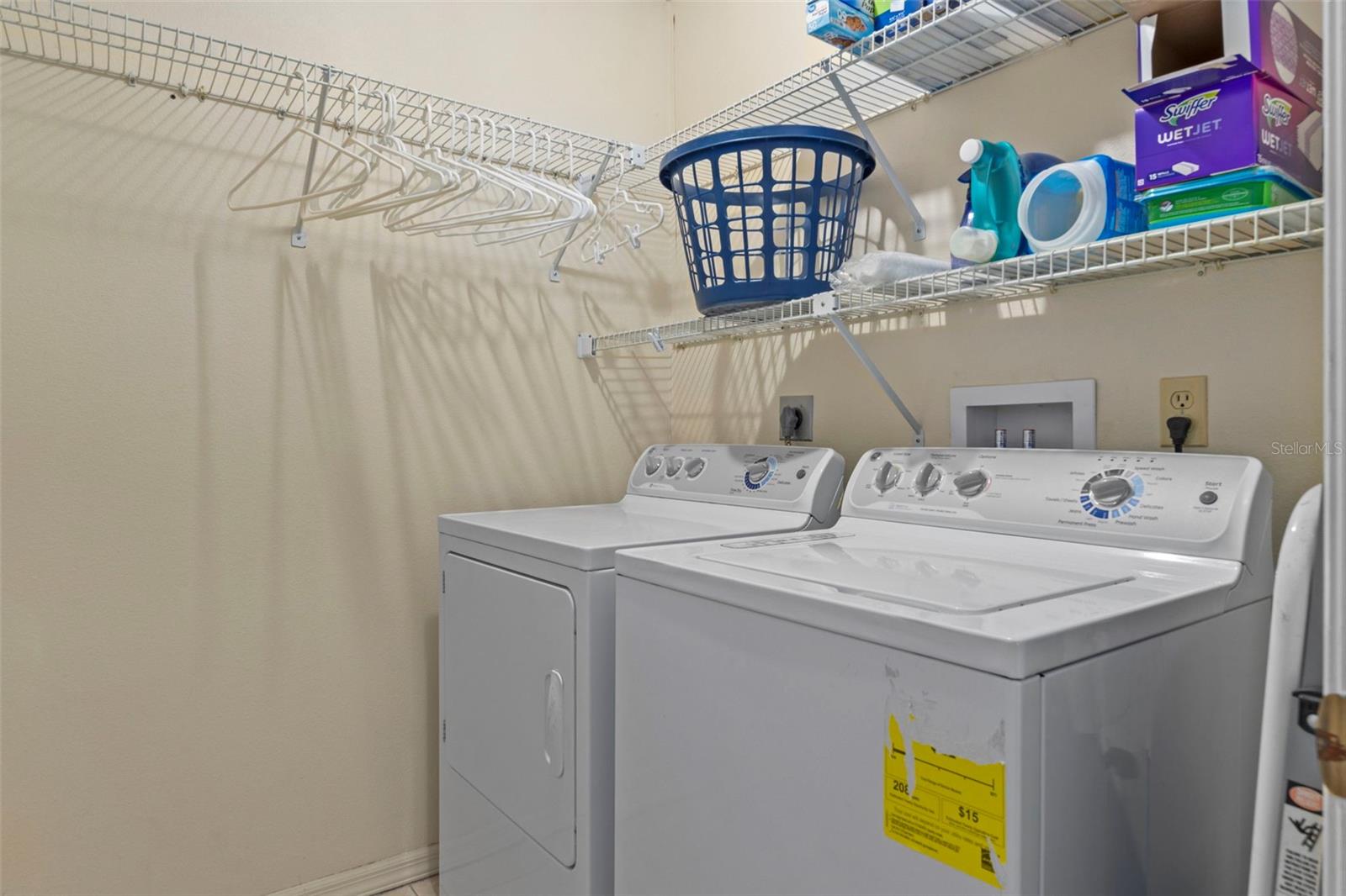 Image 17 of 42 For 13418 Lawrence Street