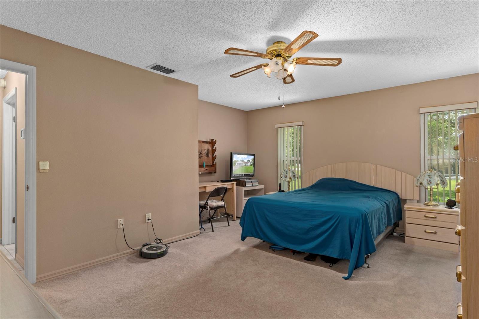 Image 19 of 42 For 13418 Lawrence Street