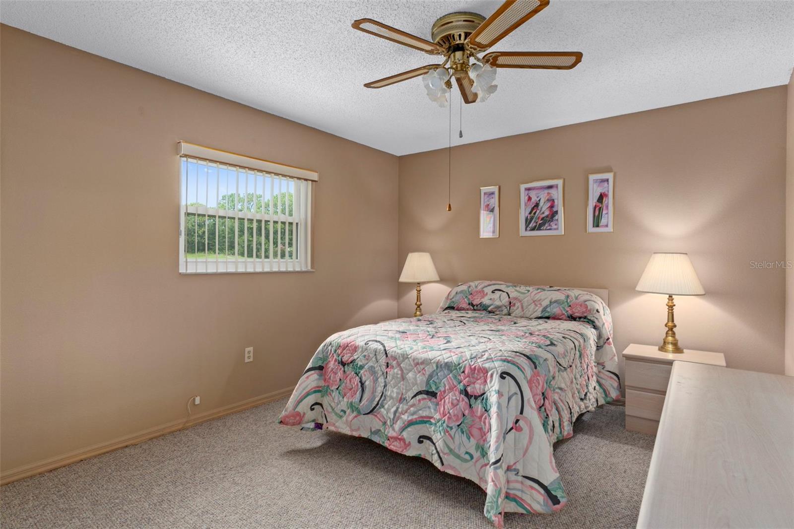 Image 26 of 42 For 13418 Lawrence Street