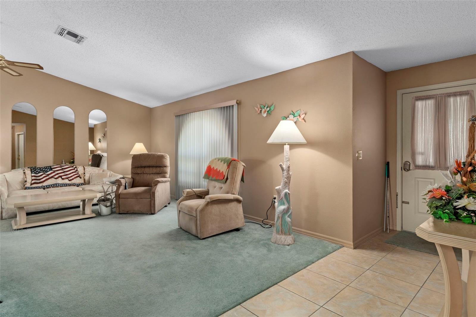 Image 7 of 42 For 13418 Lawrence Street