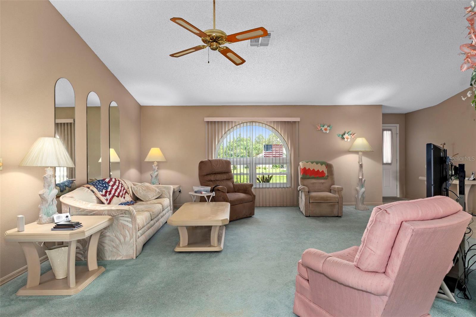 Image 8 of 42 For 13418 Lawrence Street