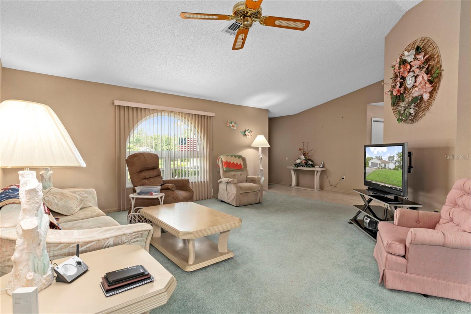 Image 9 of 42 For 13418 Lawrence Street