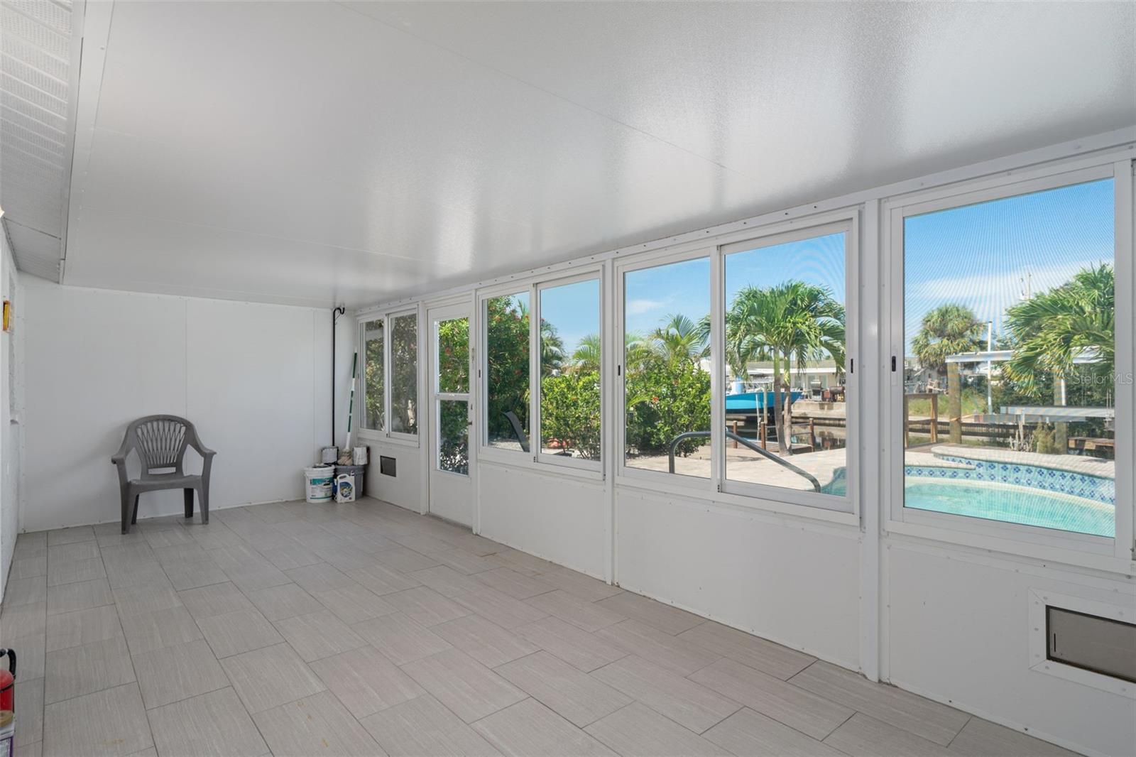 Listing photo id 24 for 13621 Jennita Drive