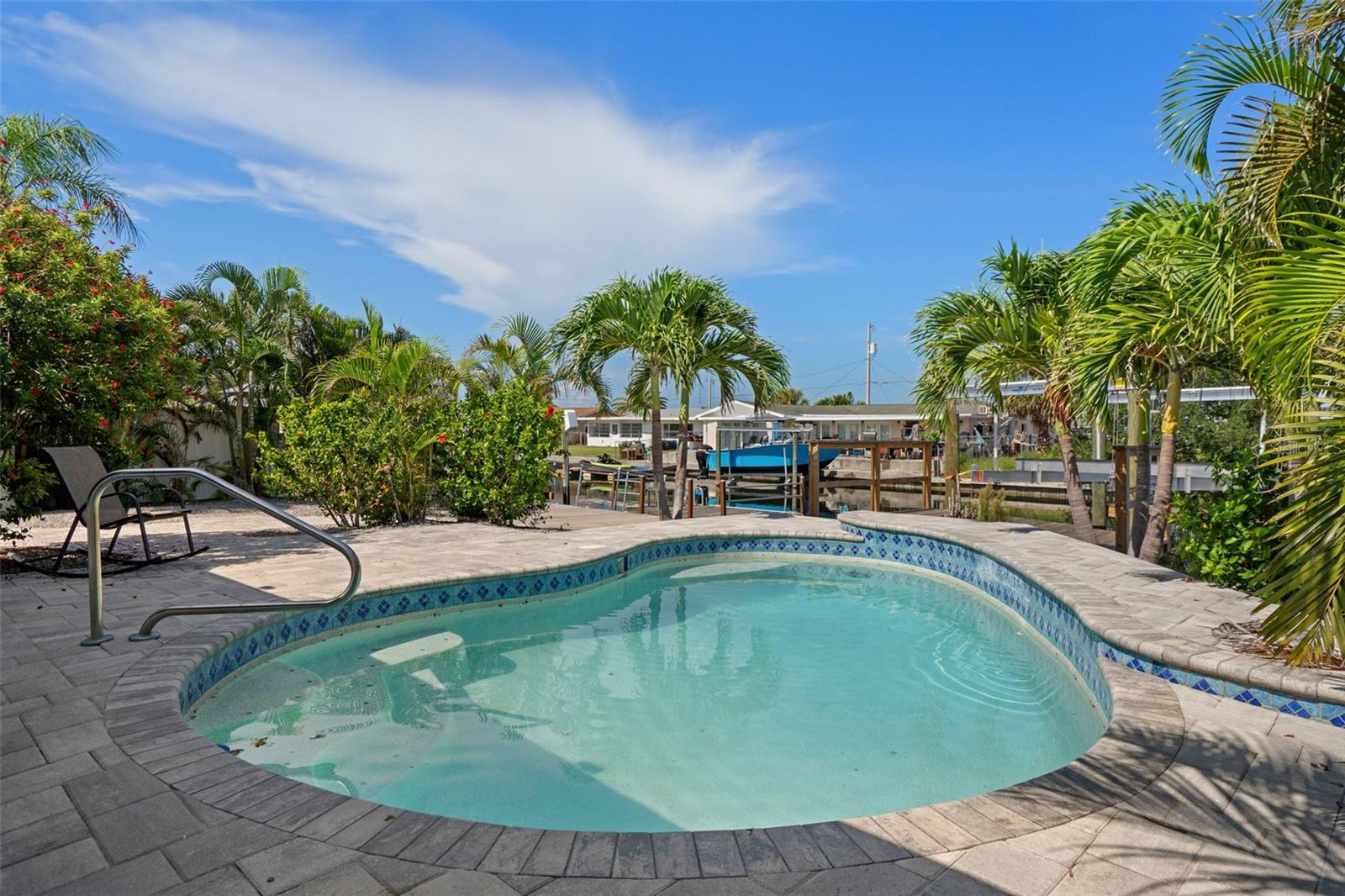 Listing photo id 26 for 13621 Jennita Drive